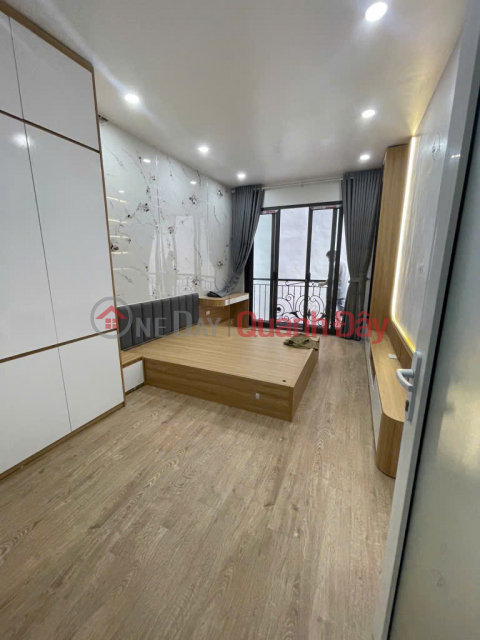 HOANG QUOC VIET HOUSE – 35M² x 5 FLOORS – NEAR RING ROAD 2 – RED BOOK - 7.8 BILLION _0