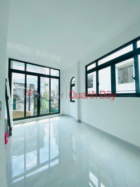 Corner house on 2 streets of Nguyen Tri Phuong alley, 3x9m, 3 bedrooms Rental Listings