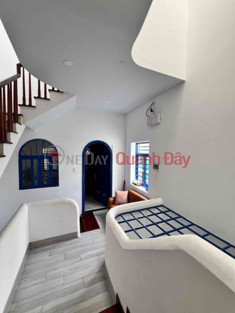 ► House near Thi Sach street, 20m car parking, 60m2, 3 floors, newly built 2 years ago, extremely sturdy, safe for children and the elderly, 4.5 _0
