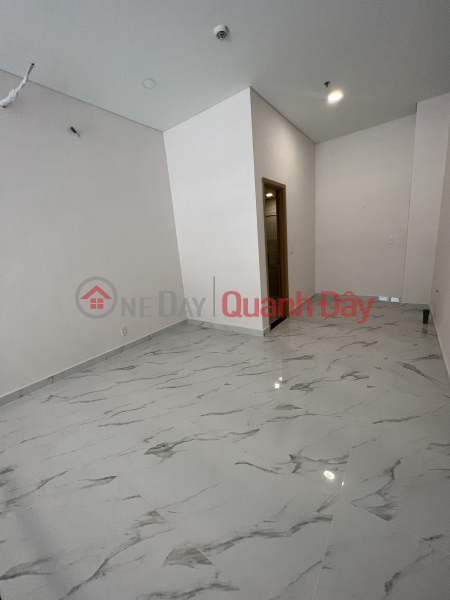 đ 14 Million/ month | Shophouse for rent, new unused house 75m2 (1 ground floor 1 floor) price 14 million\\/month