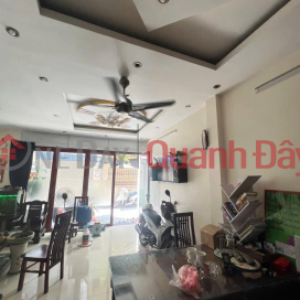 Owner sells house in Hoang Mai. Less than 8 billion, you can have a household registration in Hoang Mai, Hanoi. _0