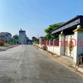 I CC sell 150m2 of land in Van Giang town, Hung Yen. Power frontage 8.3m. Cars can avoid. Only 5.8 billion _0