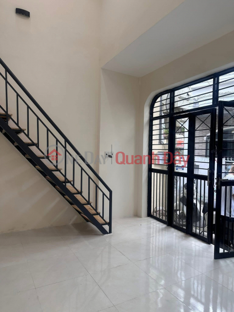 chủ cần bán nhà mới xây hẻm Võ Thị Sáu, gần chung cư PH. _0