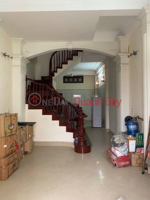 House for sale on Nguyen Khanh Toan, 4 floors, over 70 m2, price only 9.5 billion _0