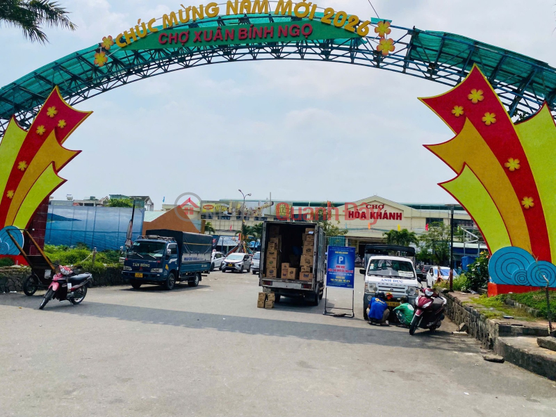 ► MT Ton Duc Thang near Au Co, 95m2, 6.3m frontage, 3 floors, Excellent for Business, Price 12.x billion VND Vietnam, Sales đ 12.9 Billion