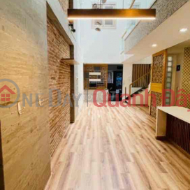 SUPER PRODUCT 3-FLOOR HOUSE WITH 8M ALley Right at BAy Hien Crossroads _0