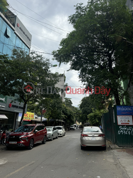 Property Search Vietnam | OneDay | Residential, Sales Listings CAU GIAY HOUSE FOR SALE - 2 open sides front and back - 67M*3 - PRICE 9.8 BILLION