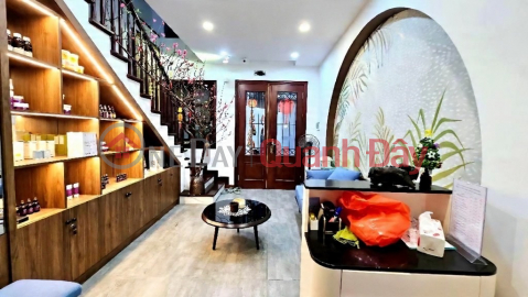 Kim Ma Street, 67m² x 6 floors, elevator, 17.8 billion VND, alleyway access, suitable for business, fully furnished, near main street. _0