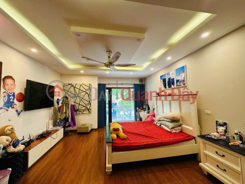 Giá đầu tư - Bán nhà Hoàng Văn Thái 103m căn góc 3 mặt ngõ đều ô tô - vỉa hè _0