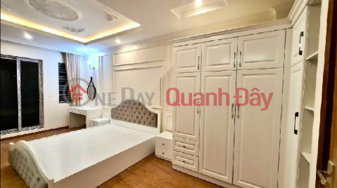 Beautiful House Thuy Phuong - Parked car - Fully furnished _0