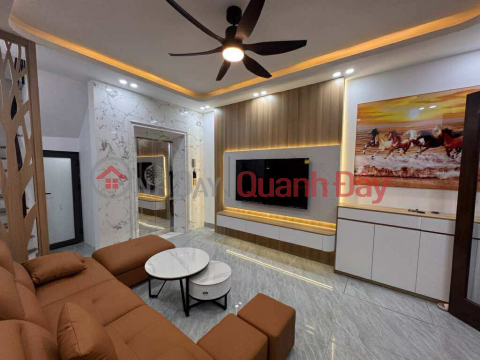 TT Hai Bà Trưng, Nhà 5 Tầng Thang Máy Mới Tinh, Lô Góc , Full Nội Thất Nhỉnh 8 Tỷ _0