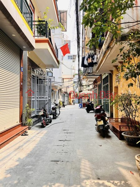 Tran Khat Chan townhouse for sale, 112m2 x 5 floors, 5m square meter, clear alley, price 9 billion 500 Sales Listings