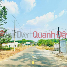 Owner Ngoc Bank Needs to Sell Land Lot to Build Accommodation Right at Minh Thanh Ward, Chon Thanh Town _0