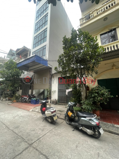 I AM THE OWNER FOR SELLING A PARTITION HOUSE WITH SIDEWALK LOTS FOR CARS - KDVP, 2 AIRLY, PHAN TUE 95M2 1 FLOOR 7.5 BILLION _0