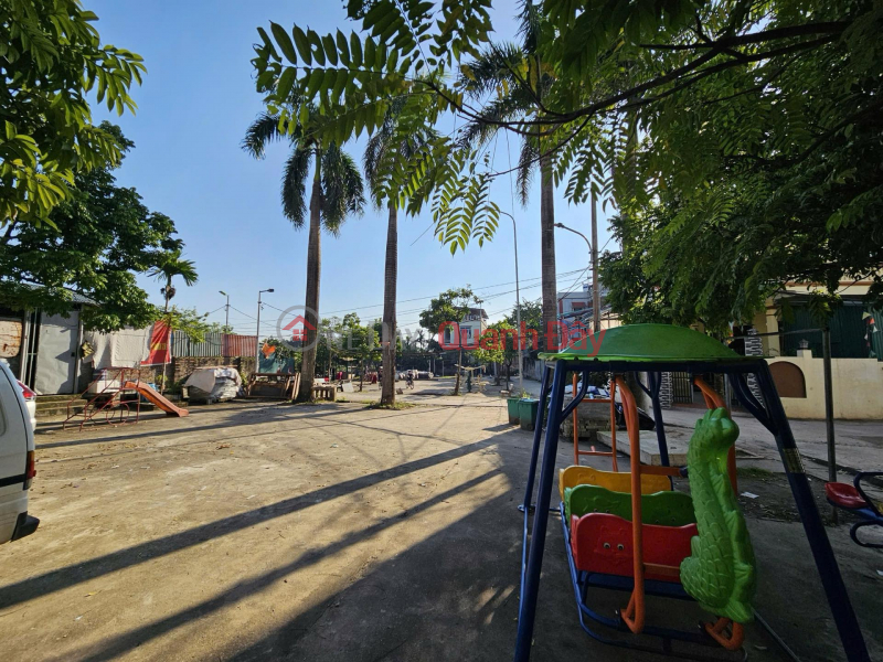 - Siêu Phẩm Đại Cát Bắc Từ Liêm oto đỗ cổng 30m 4 tầng mt 4,5m chỉ 5,65 tỷ có thương lượng Niêm yết bán
