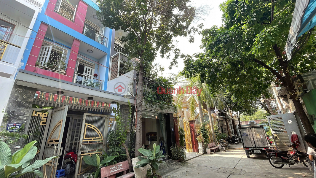 3-storey house for sale, 52m2, 3 bedrooms, 3 bathrooms, 8m street, Tan Ky Tan Quy, Binh Hung Hoa A, Binh Tan, HCM - Only 6.7 billion, red book Sales Listings