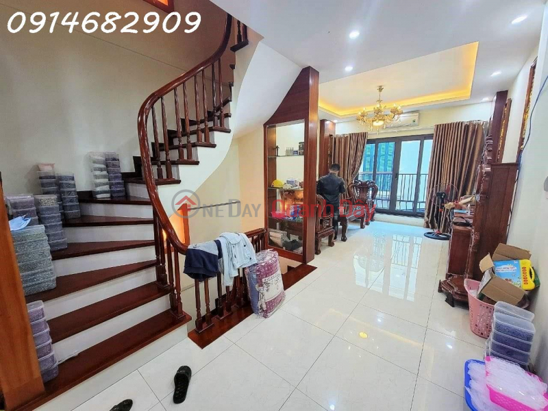 HƠN 15 TỶ CÓ NGAY NHÀ RIÊNG PHỐ TRUNG KÍNH: 45M2 x 5T, 2 Ô TÔ TRÁNH NHAU, KHU PHÂN LÔ | Việt Nam | Bán đ 15,55 tỷ