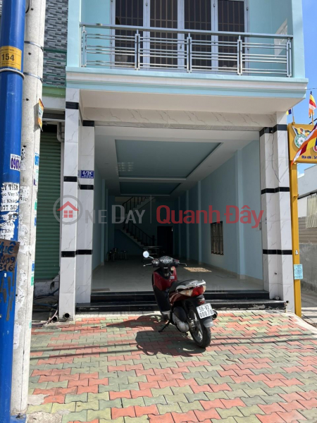 Owner Sells House Front of Dang Thuc Vinh Street, Thoi Tam Thon Commune, Hoc Mon, HCMC Sales Listings