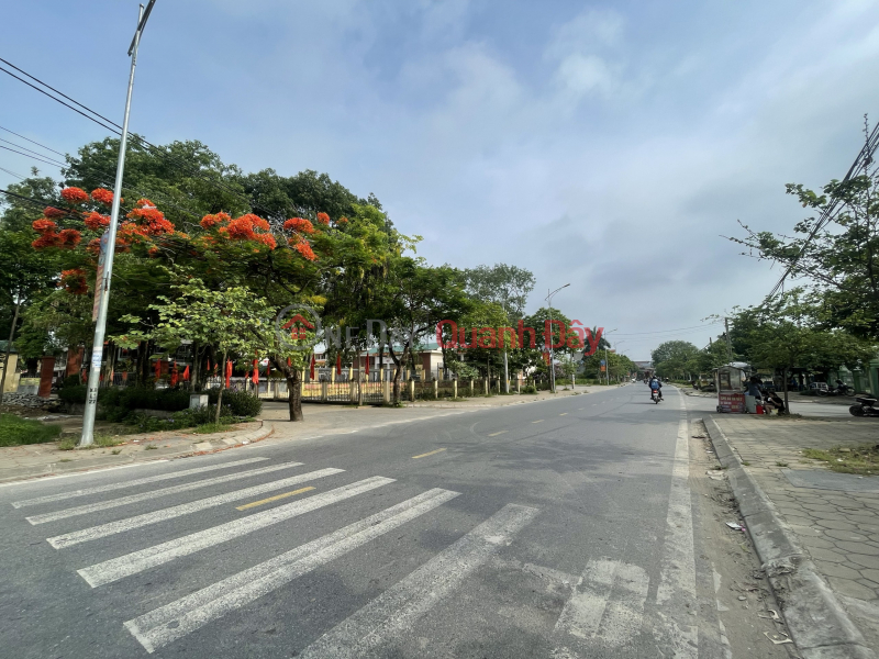 More than 1 billion lots of land with 2 sides of the road, CARs running around in Hop Dong, Chuong My. - Area: 64.4m - 2-sided lot Vietnam Sales | đ 1.6 Billion