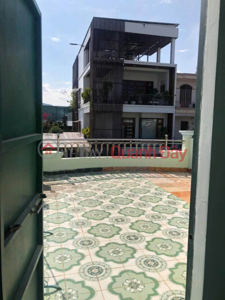 | Làm ơn chọn | Nhà ở | Niêm yết bán | đ 7,5 tỷ