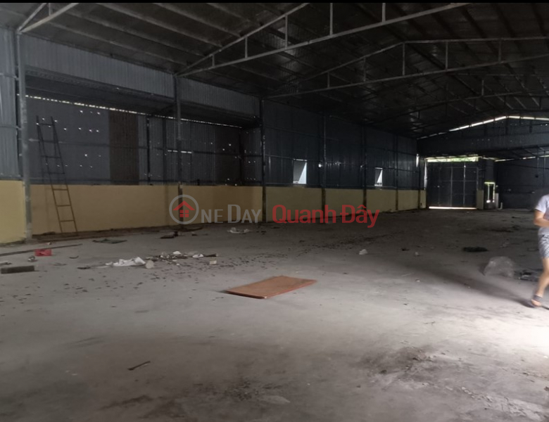 1000m2 beautiful factory for rent near intersection in Thuong Tin Hanoi 50k\\/m2 Rental Listings