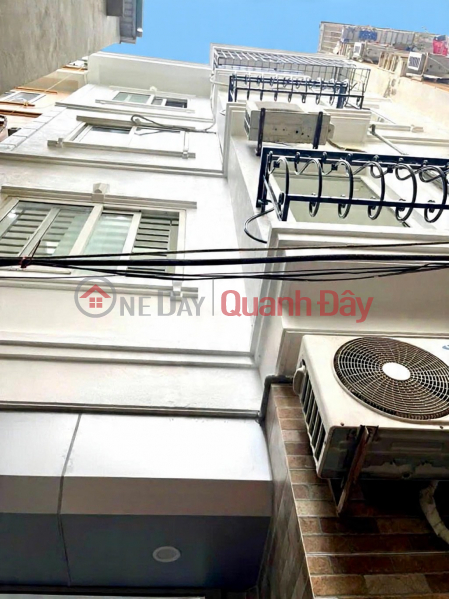 House for sale: 45m² x 4 floors, 5.7m frontage, only 8.1 billion VND. Accessible alley, privately built, tricycle access. Sales Listings