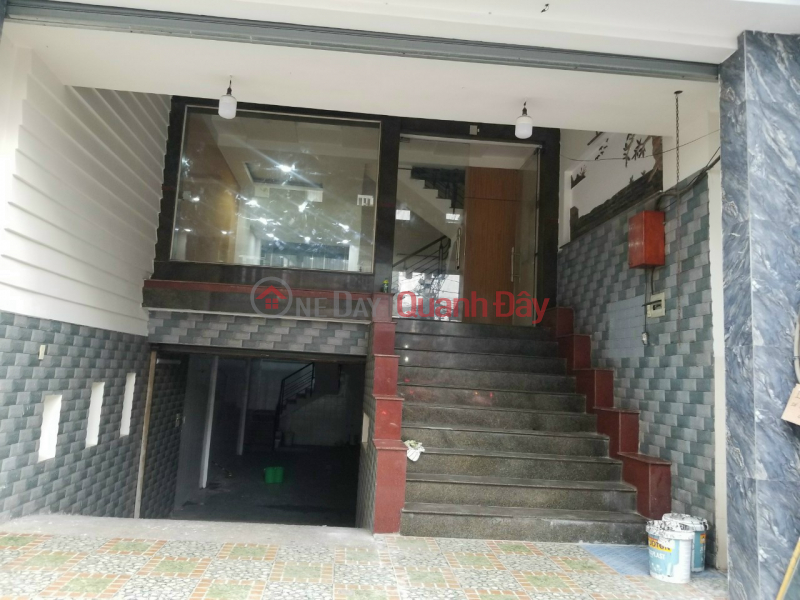 Property Search Vietnam | OneDay | Residential | Rental Listings | 5-FLOOR HOUSE ON BAY HIEN STREET, WITH BASEMENT, 6M HORIZONTAL, NEAR MARKET