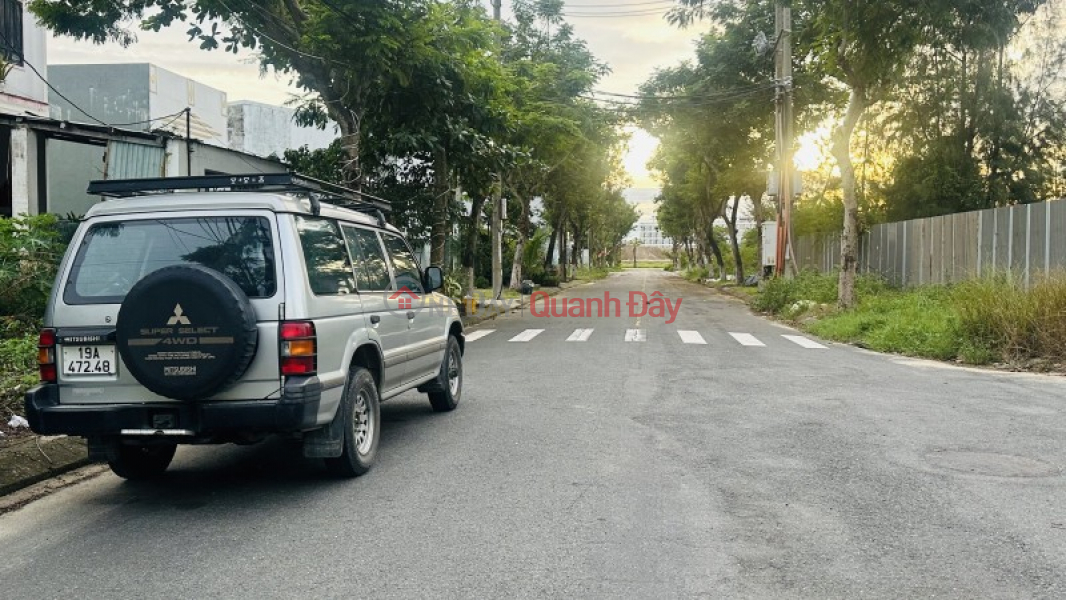TAN TRA BEACH, NGU HANH SON - 100M - 7.5M ROAD, 4M SIDEWALK - FRONTAGE ON NEW STEEL ROAD Sales Listings