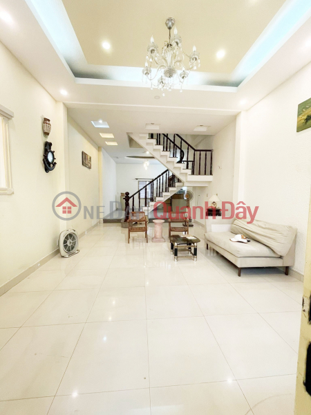 URGENT sale of beautiful house 94m2, 3 floors HXH, blooming fortune right at Hang Xanh intersection, F17, Binh Thanh Sales Listings