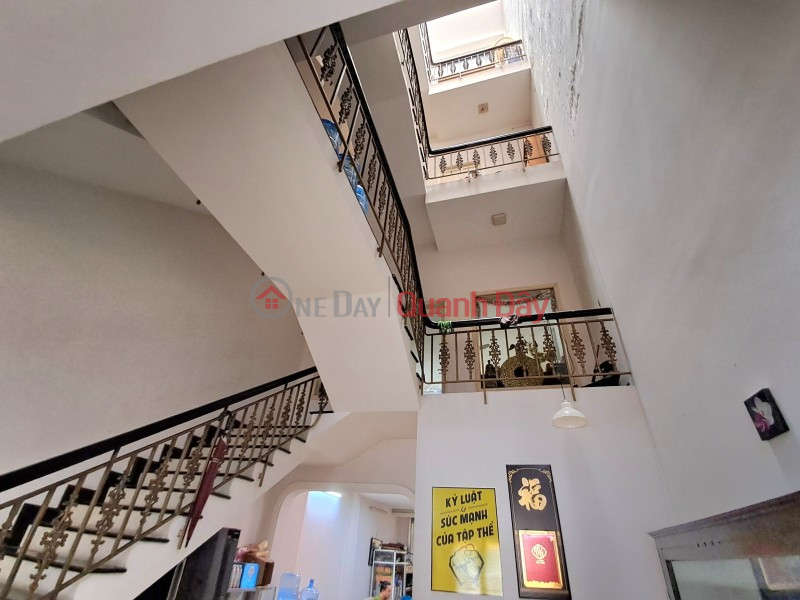 ► Front House on 30\\/4 Street, 136m2, 4 floors, Luxurious, classy, Top Business, Vietnam, Sales đ 18 Billion