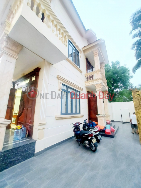 Selling large villa in Au Co car alley - area 300m2 - 4 floors brand new _0