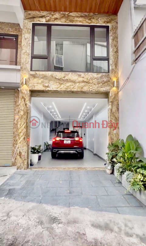 BÁN NHÀ RIÊNG DÂN XÂY ĐỘC LẬP ÔT Ô VÀO NHÀ Bồ Đề- Long Biên 55m2 7 Tầng X17.2 tỷ. _0