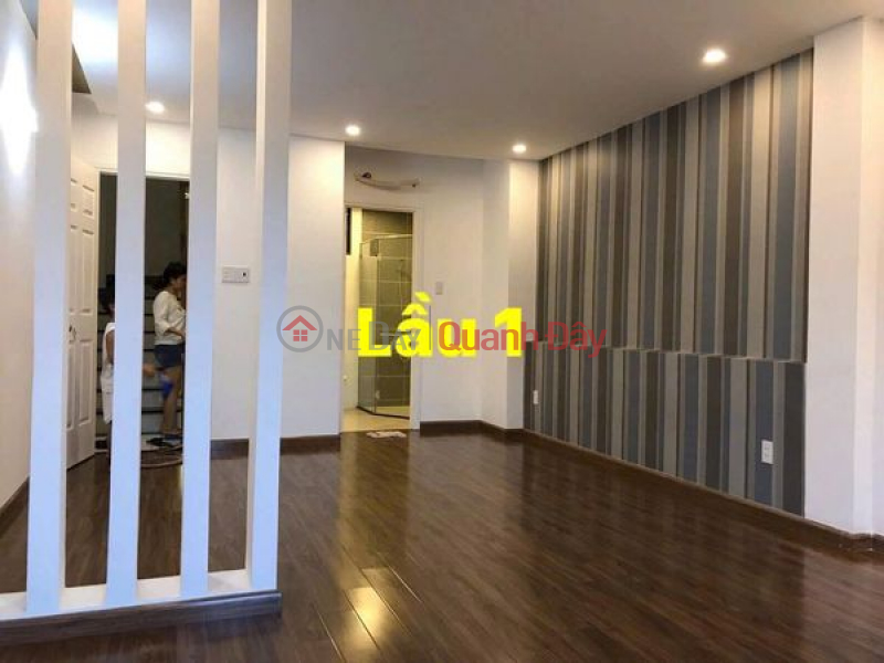 đ 29 Million/ month, House for rent on frontage of Le Quang Dinh street