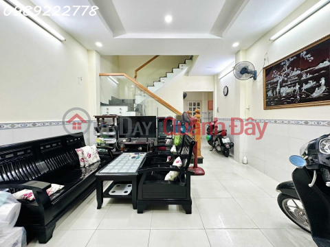 HOUSE FOR SALE IN MISS BAC, PHAN XICH LONG AREA - 4 FLOORS - AREA 4.5x10 A4, EXPANDING AT THE BACK 6.8M - 1 UNIT FOR TRUCK - 2 FRONTS. FRONTAGE 58 _0