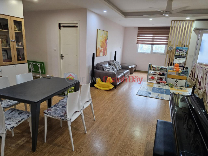 Selling corner apartment of CT1A building, Nghia Do new urban area, Co Nhue 1, Bac Tu Liem, Hanoi Sales Listings