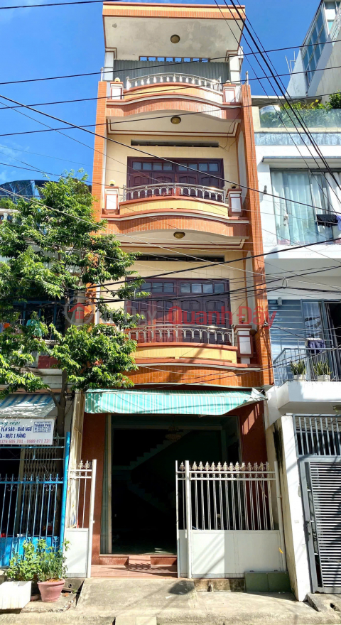 HOUSE FOR SALE in the Central Beach Area of Nha Trang City _0