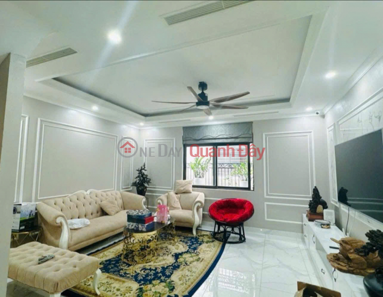 Phố Hào Nam nhà đẹp mới tinh cách mặt phố vài chục mét, 34m x 3PN sổ đỏ nét căng Niêm yết bán