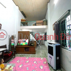 OWNER SELLS LAND, GIVES A 4-STOREY HOUSE WITH MEZZLE CORNER LOT, ALLEY FRONT, CAM LO STREET, HUNG VUONG WARD. _0
