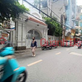 SIÊU HOT HIT - SIÊU RẺ - MẶT PHỐ HOA BẰNG-KD ĐỈNH- 56M2- NHÀ 4T- GIÁ 176TR/M2 _0