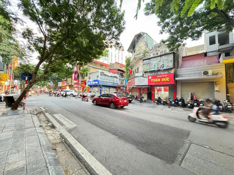 Rare! Selling street frontage in the financial center of Tran Nhan Tong, HBT: 32m2 x 7 floors with elevator, 5m frontage, Cash flow | Vietnam | Sales | đ 28.5 Billion