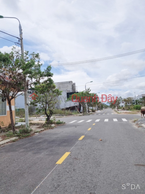 Selling cheap urban land plot along Hoa Quy River, Dong No island, area 100 m2 KT land 5x20m _0