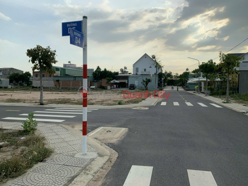 LAND PLOTS NEAR TAN UYEN PEOPLE'S COMMITTEE – PRICE ONLY 990 MILLION VND/PLOT, Vietnam, Sales | đ 990 Million