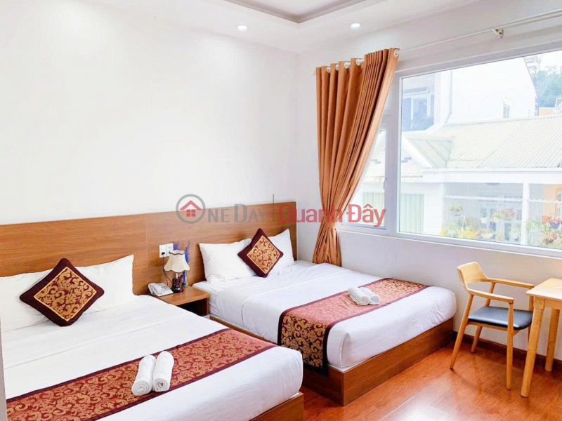 Property Search Vietnam | OneDay | Residential Rental Listings | Hotel with 21 rooms for rent on Nguyen Thi Nghia Street - in the center of Da Lat. Price: 50 million VND.