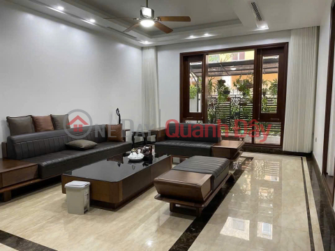 CIPUTRA VILLA FOR SALE 180m2 SOUTHEAST FACING BEAUTIFUL NEW HOUSE RARE HOUSE FOR SALE _0