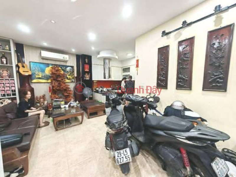 NEAR CAR ROAD - BEAUTIFUL HOUSE AVAILABLE NOW - 6 BEDROOMS - NEIGHBORS OF DIPLOMATIC CORPS Sales Listings