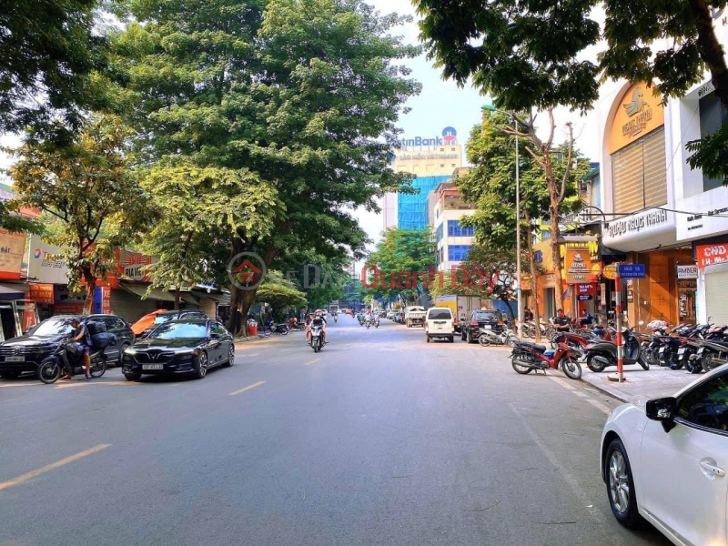 EXTREMELY RARE!! House on Ba Dinh street, 1 alley, 55m x 5 floors, 16.7m frontage, extremely busy location, daily business Sales Listings