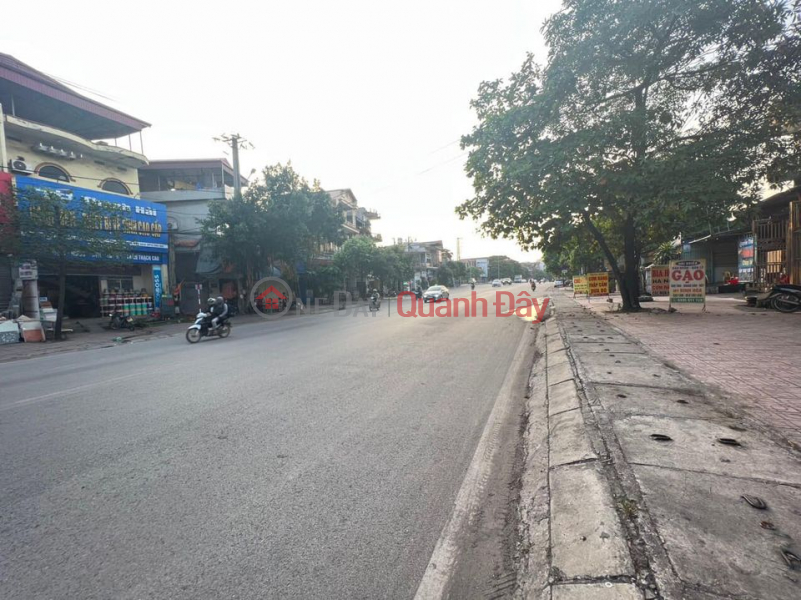 Property Search Vietnam | OneDay | Residential Sales Listings Selling land to donate a 2-storey house located on the main axis of Duong Tu Minh street, Tan Long ward