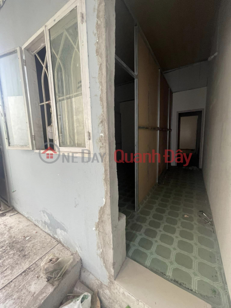 TAN BINH - OLD HOUSE CONVENIENT FOR NEW BUILDING - 4M ALley - 2 STORAGE HOUSE - 51M2 - PRICE 5.8 BILLION Sales Listings