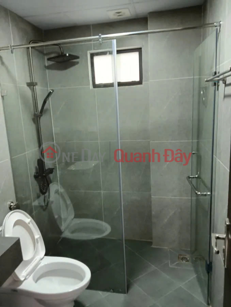 BEAUTIFUL HOUSE, CARS CAN PARK AT THE DOOR, CARS CAN ENTER THE HOUSE, ALLEY, BUSINESS Bat Khoi 39m2 X 6 Floors 11.8 billion Long Bien. Sales Listings
