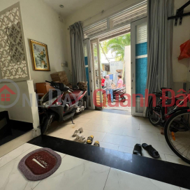 FOR 6 BILLION, YOU CAN NOW GET A 40M2-4 FLOOR-5BR HOUSE ON TRUONG QUOC DUNG STREET. _0